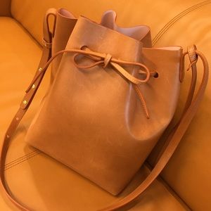 Manage Gaviel bucket bag great condition!